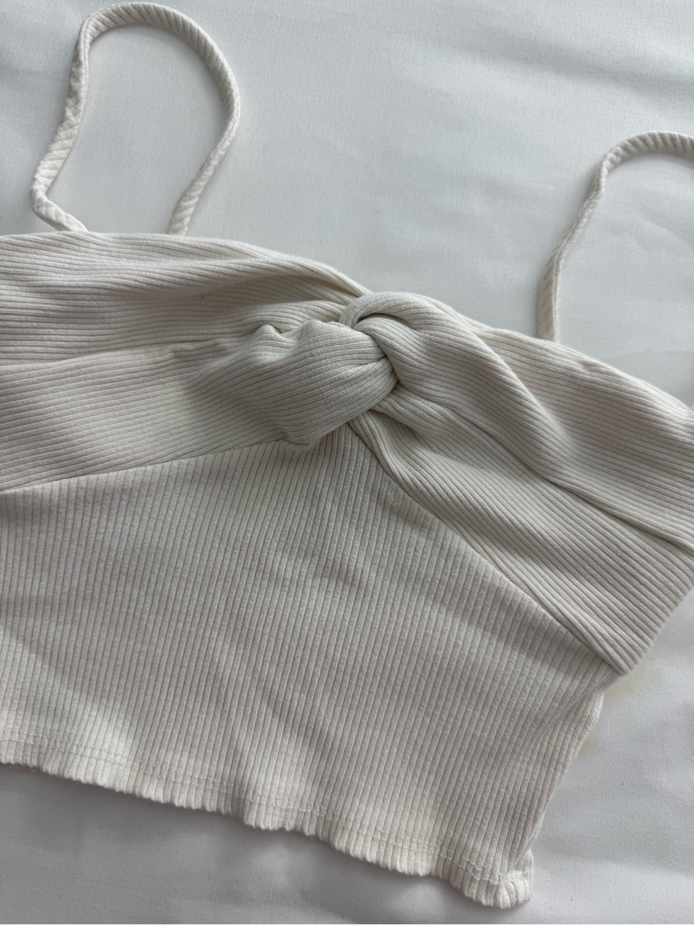 Knot-Front Ribbed Crop Tank Top - White - Picture 2 of 3